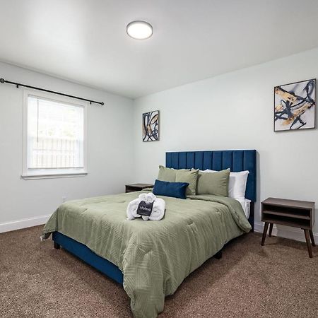 Cozy 2Bd Retreat A Short Walk To Westside Beltline Lägenhet Atlanta Exteriör bild
