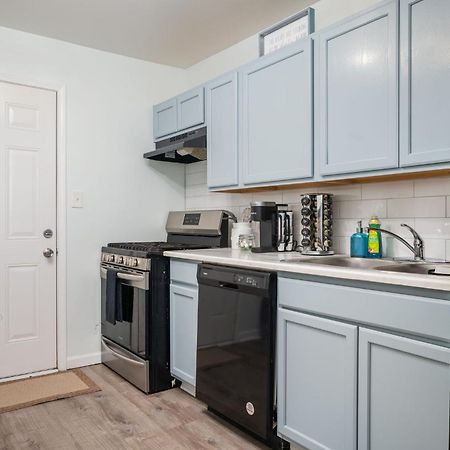 Cozy 2Bd Retreat A Short Walk To Westside Beltline Lägenhet Atlanta Exteriör bild