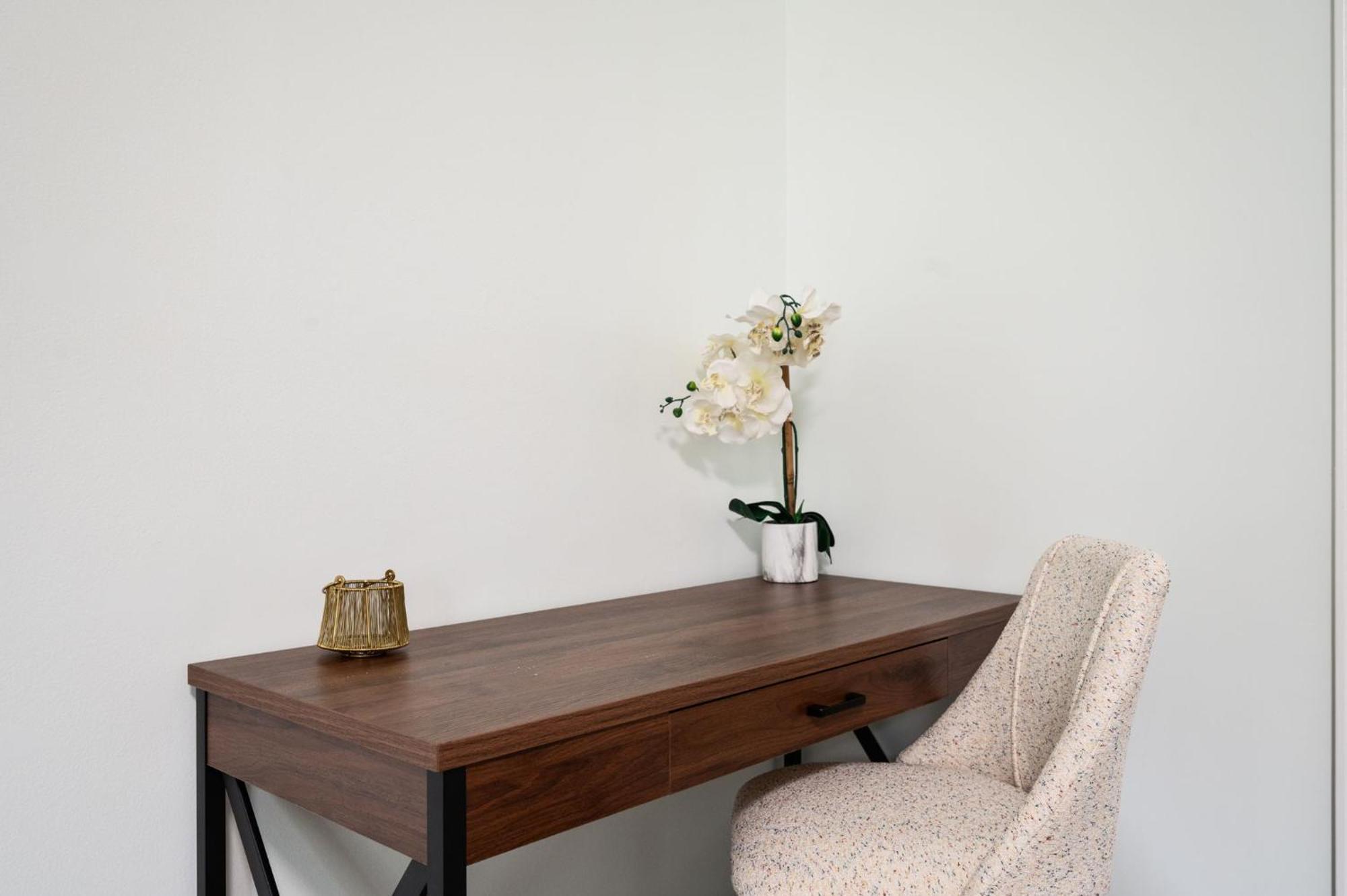 Cozy 2Bd Retreat A Short Walk To Westside Beltline Lägenhet Atlanta Exteriör bild